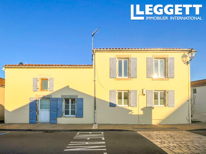 Image No.10-3 Bed House for sale