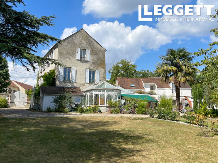 Image No.1-4 Bed House for sale