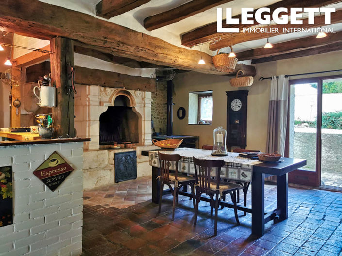 Image No.1-3 Bed House for sale