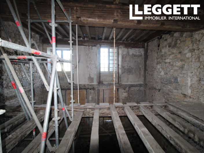 Image No.8-House for sale