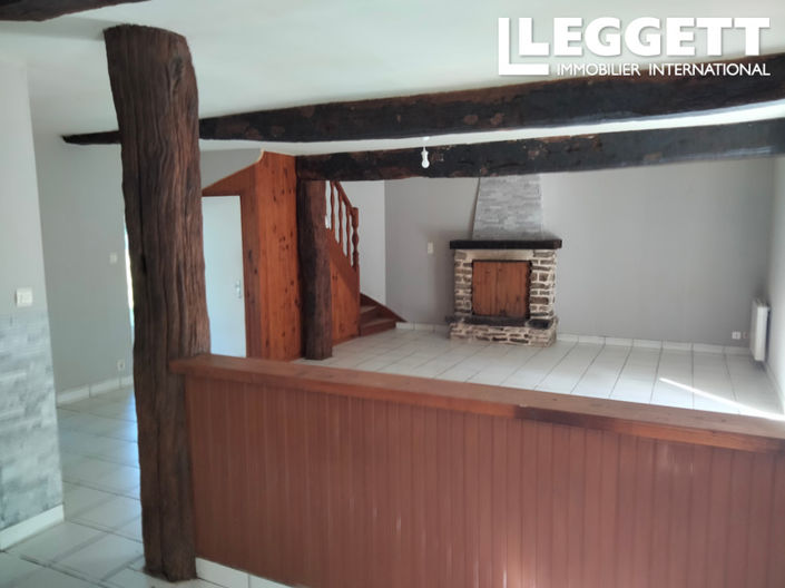 Image No.8-3 Bed House for sale