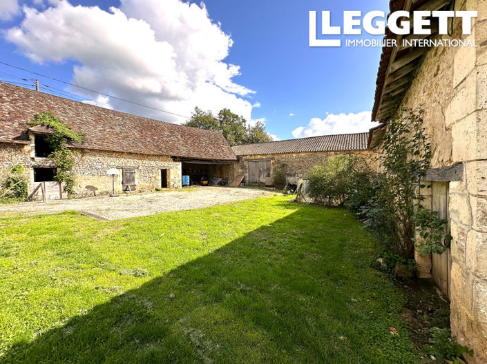 Image No.2-Maison de 4 chambres à vendre à Dordogne