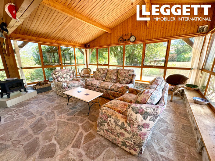 Image No.9-3 Bed House for sale