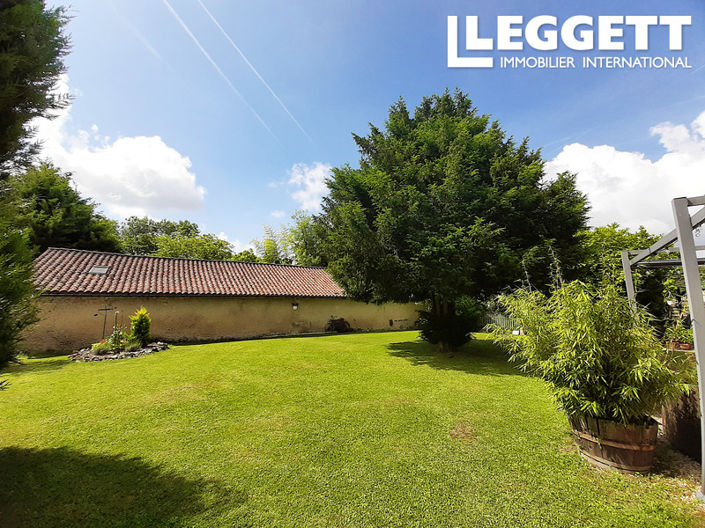 Image No.9-Maison de 5 chambres à vendre à Saint-Paul-Lizonne