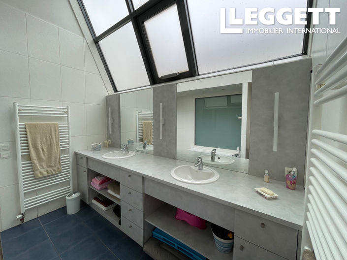 Image No.7-Appartement de 4 chambres à vendre à Lyon