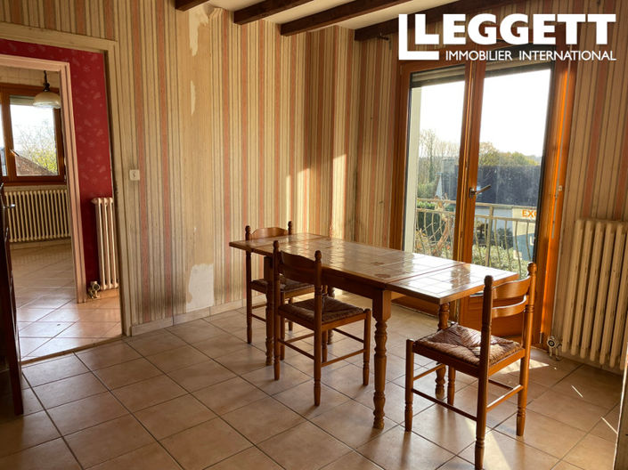 Image No.2-7 Bed House for sale