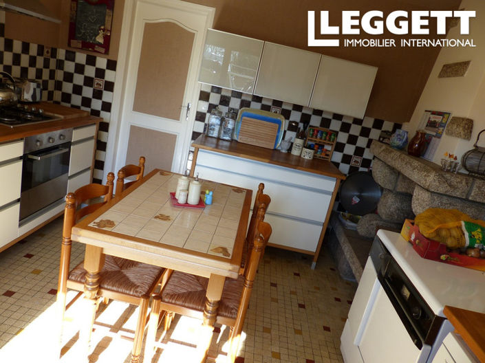 Image No.6-Maison de 7 chambres à vendre à Coëtlogon