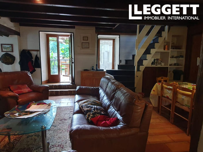 Image No.10-9 Bed House for sale