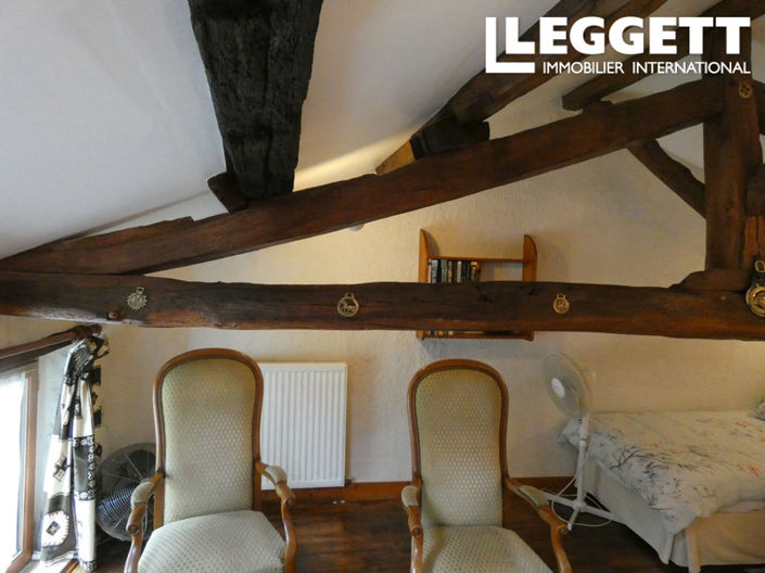 Image No.6-9 Bed House for sale