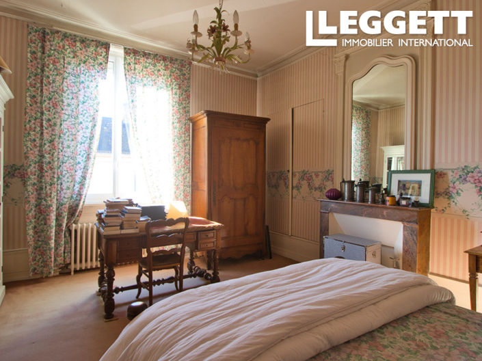 Image No.6-4 Bed House for sale