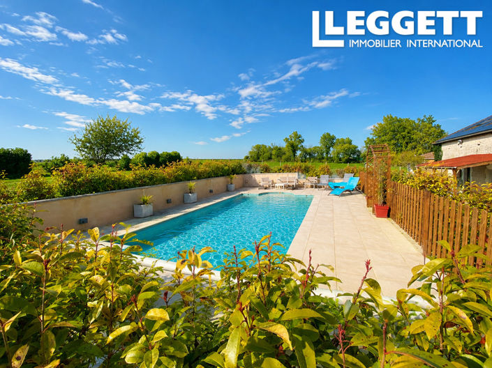 Image No.2-6 Bed House for sale
