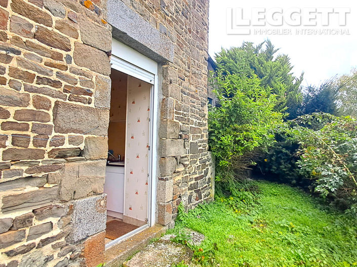 Image No.1-2 Bed House for sale
