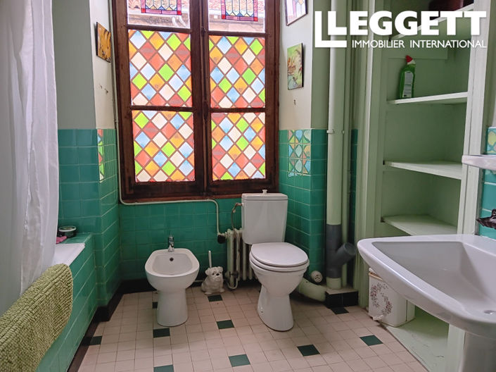 Image No.7-6 Bed House for sale