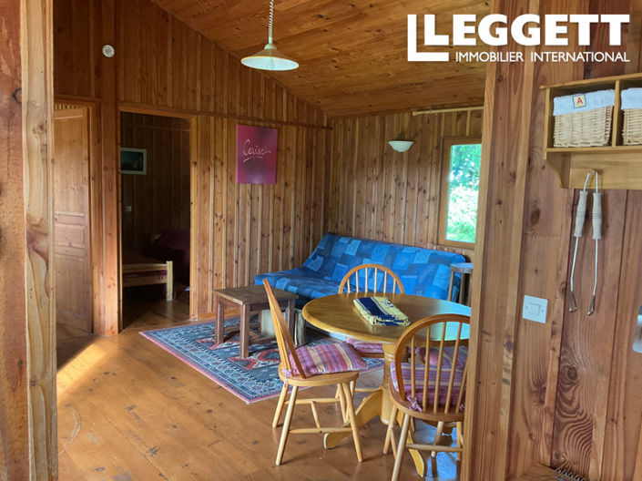 Image No.6-9 Bed House for sale