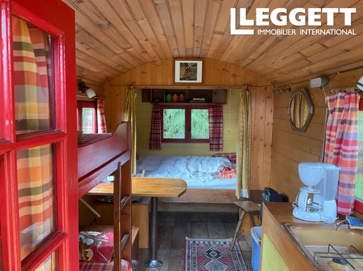 Image No.8-9 Bed House for sale