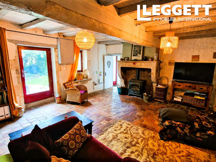 Image No.2-4 Bed House for sale