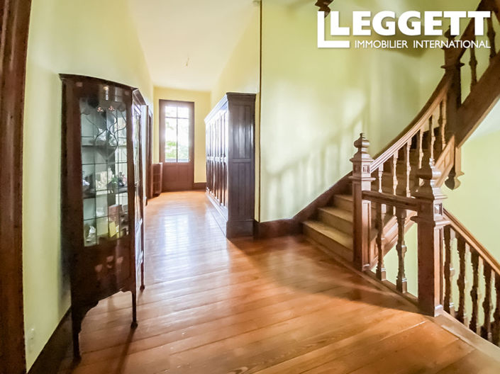 Image No.10-Châteaux de 6 chambres à vendre à Laroque-Timbaut