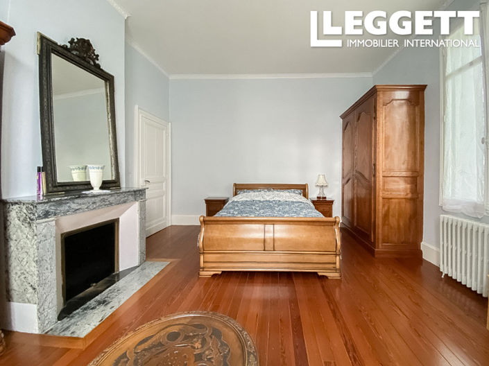 Image No.10-Châteaux de 6 chambres à vendre à Laroque-Timbaut