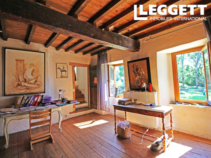 Image No.6-5 Bed House for sale