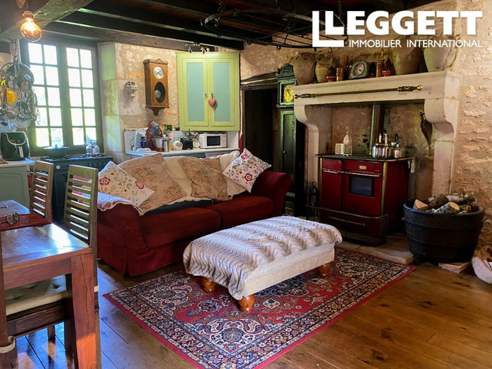 Image No.7-5 Bed House for sale