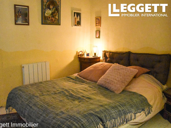 Image No.9-2 Bed House for sale