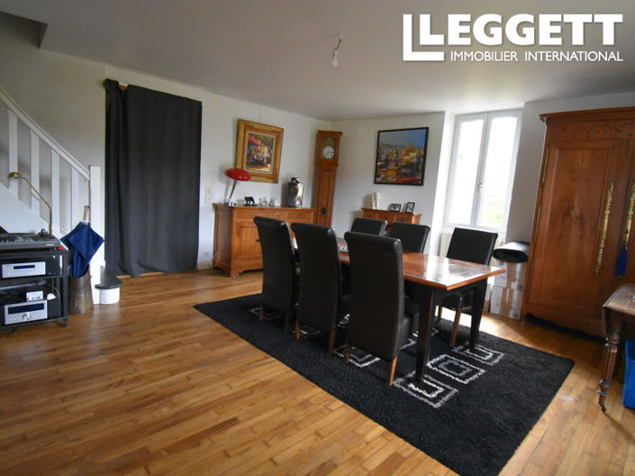 Image No.9-3 Bed House for sale