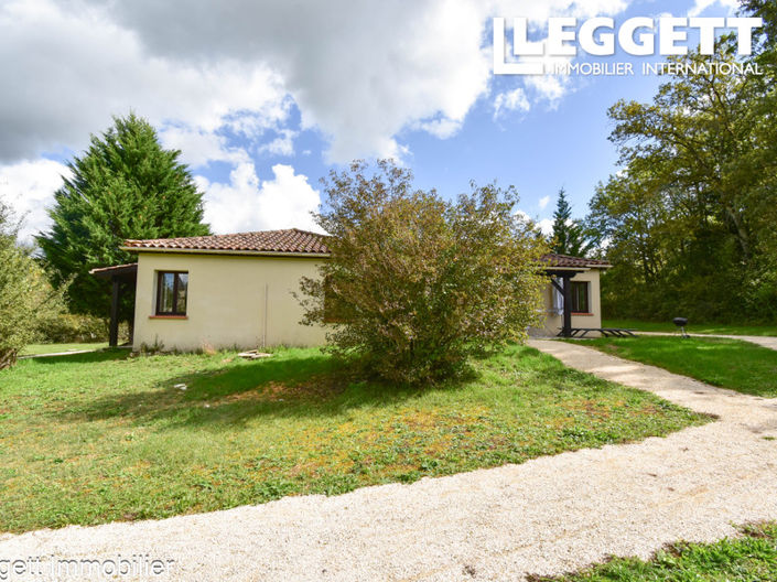 Image No.10-8 Bed Commercial for sale