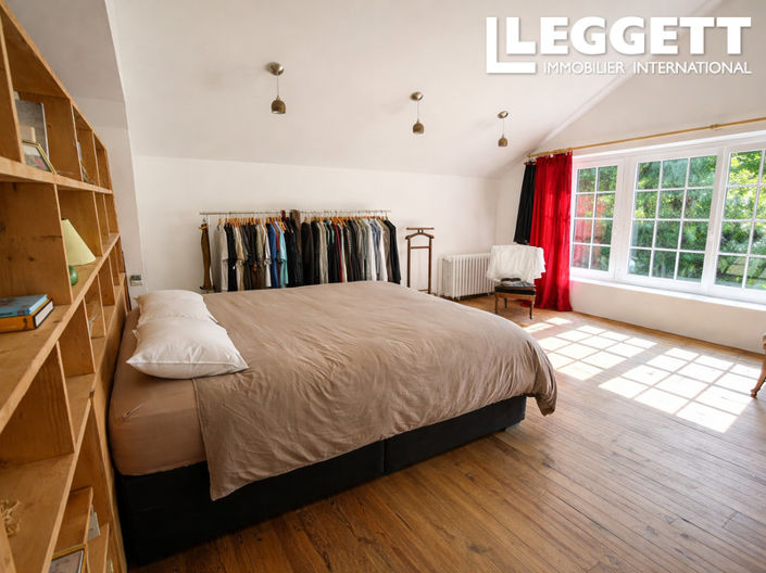 Image No.10-14 Bed Chateaux for sale