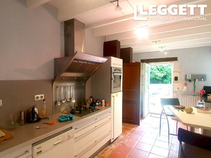 Image No.5-4 Bed House for sale