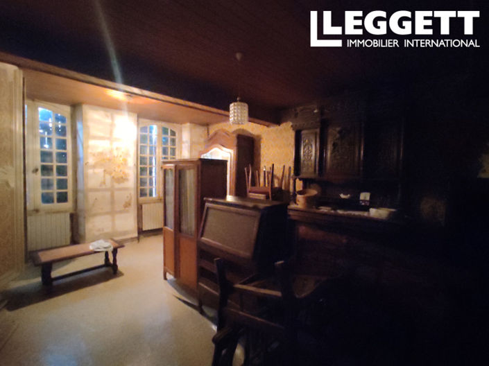 Image No.6-House for sale