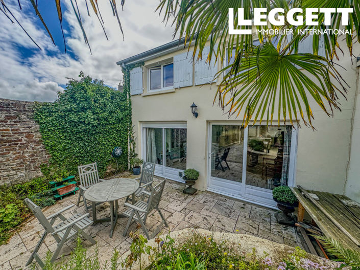 Image No.1-3 Bed House for sale