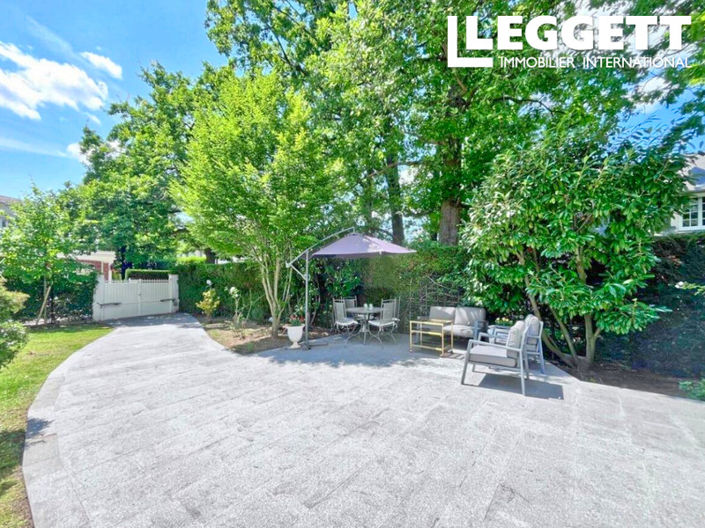 Image No.10-9 Bed House for sale