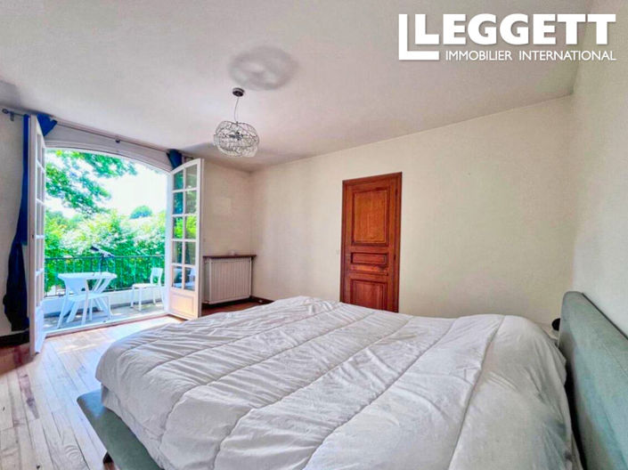 Image No.9-9 Bed House for sale