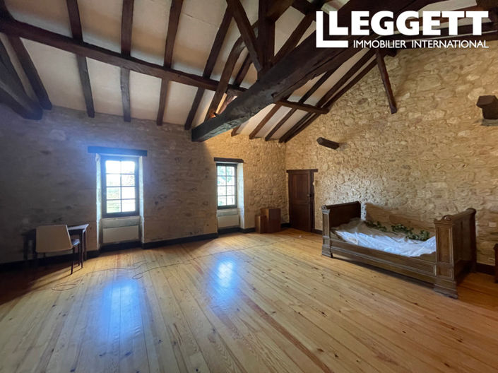 Image No.10-House for sale