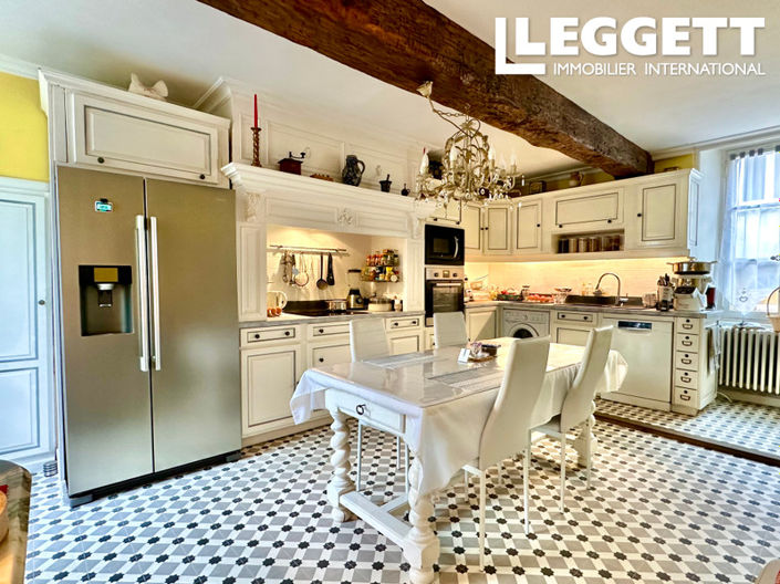 Image No.7-5 Bed House for sale