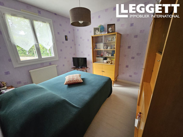 Image No.8-4 Bed House for sale