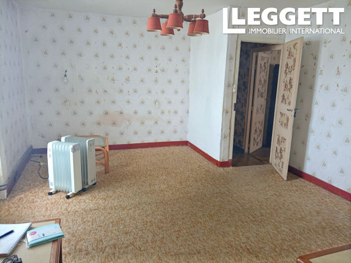Image No.6-4 Bed House for sale