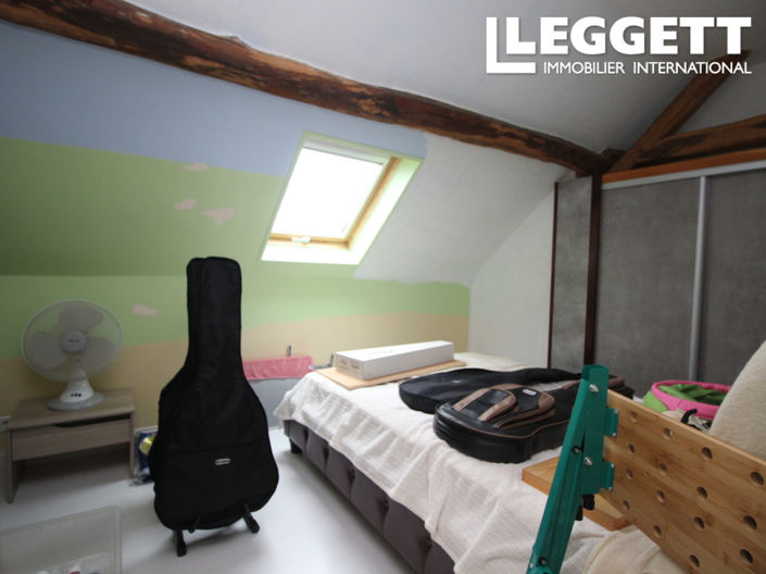 Image No.9-4 Bed House for sale