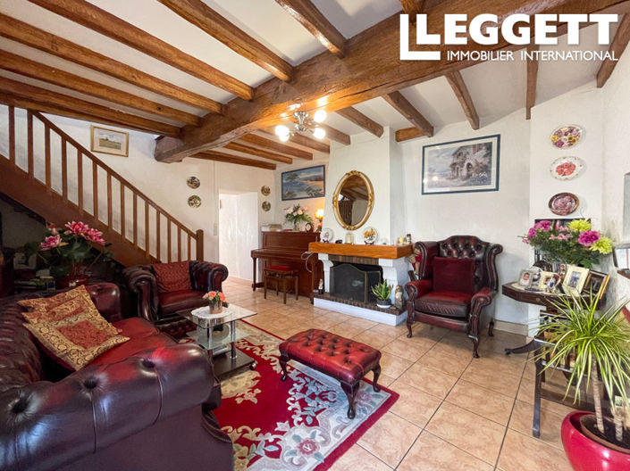 Image No.1-5 Bed House for sale