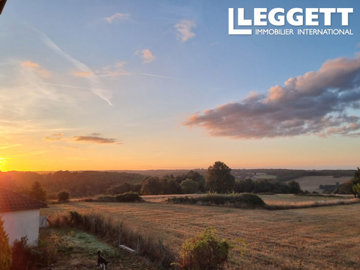 ahr0chm6ly9jzg4uagvzdglhlmltbw8vaw1hz2uvvevom