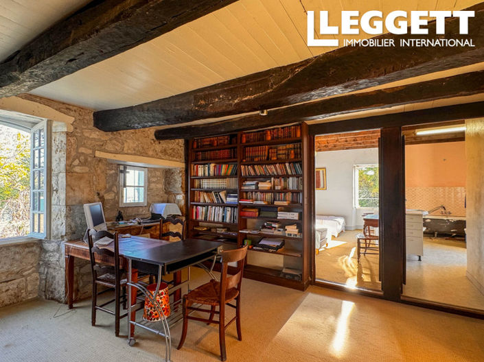 Image No.3-4 Bed House for sale