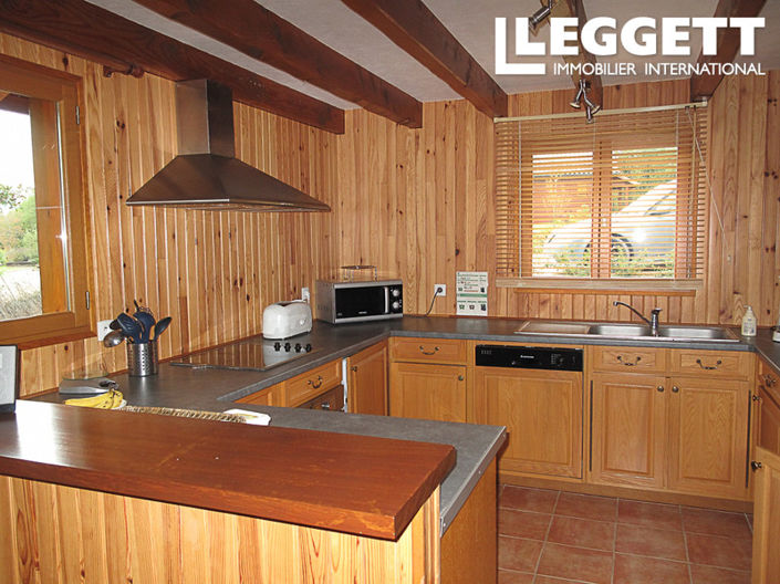 Image No.6-3 Bed House for sale