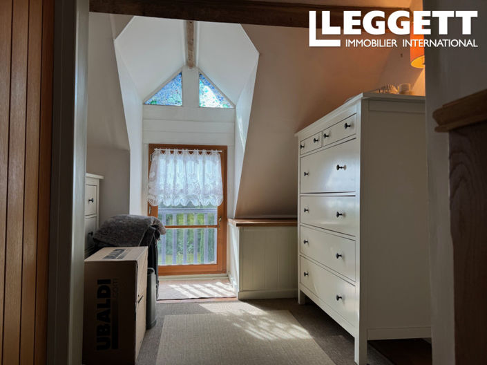 Image No.9-3 Bed House for sale