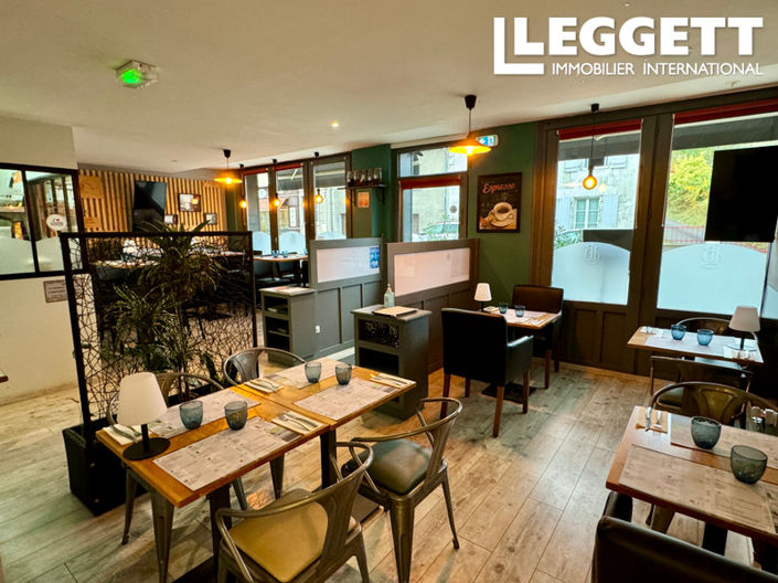 Image No.2-Commercial de 5 chambres à vendre à Charente