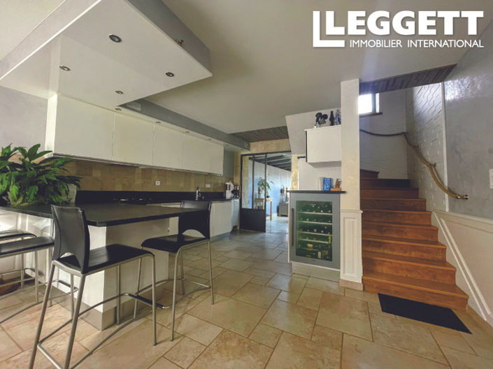 Image No.4-4 Bed House for sale