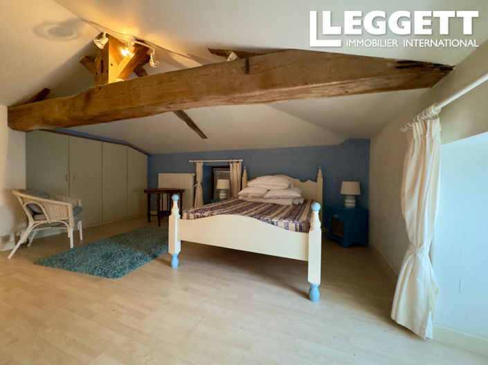 Image No.7-3 Bed House for sale