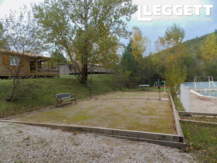 Image No.3-8 Bed House for sale