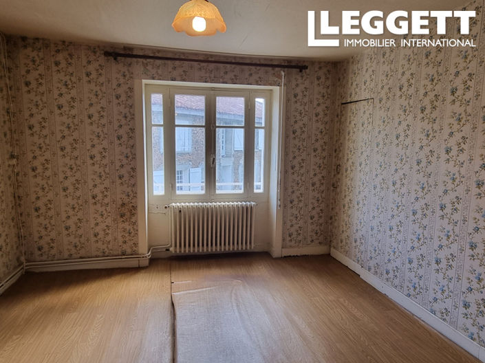 Image No.5-Maison de 3 chambres à vendre à Chassenon