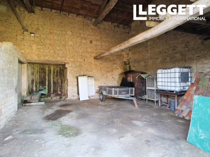 Image No.9-3 Bed House for sale