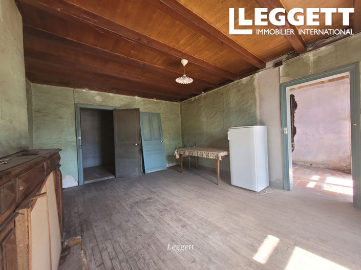 Image No.6-3 Bed House for sale